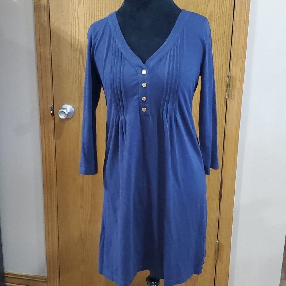 Lilly Pulitzer pleated long sleeve 5 button dress comfy easy to wear